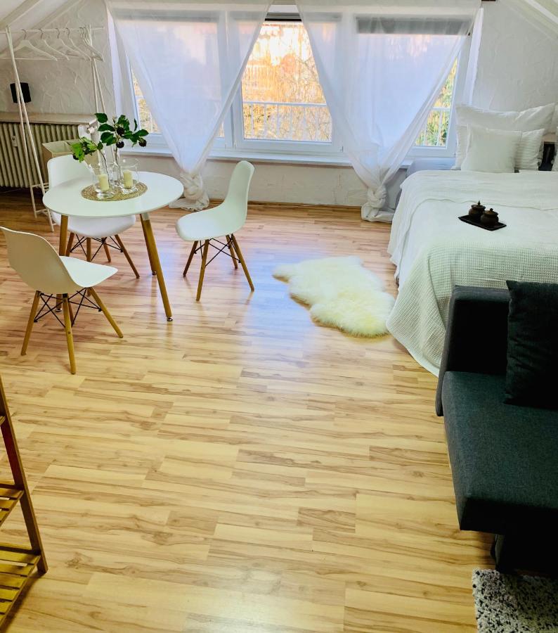 Studio Apartment In Direkter Naehe Zur Uniklinik Homburg هومبورغ المظهر الخارجي الصورة