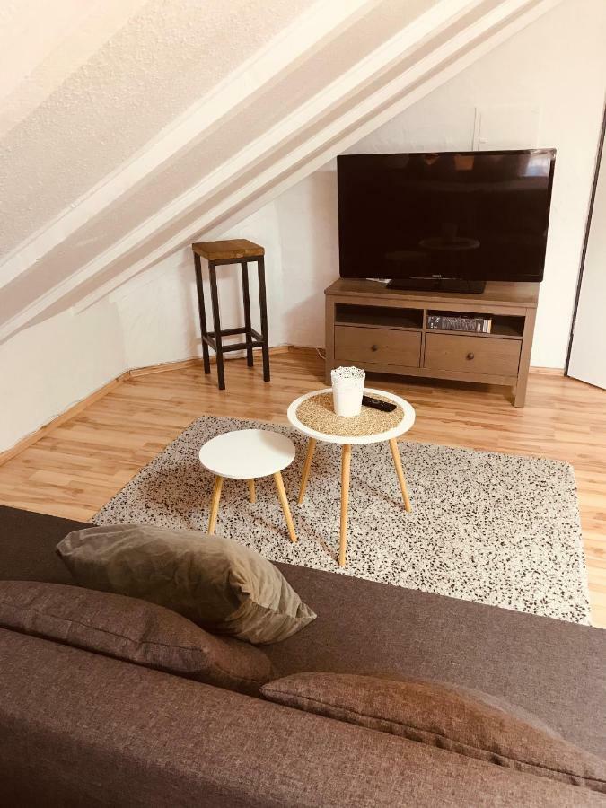 Studio Apartment In Direkter Naehe Zur Uniklinik Homburg هومبورغ المظهر الخارجي الصورة